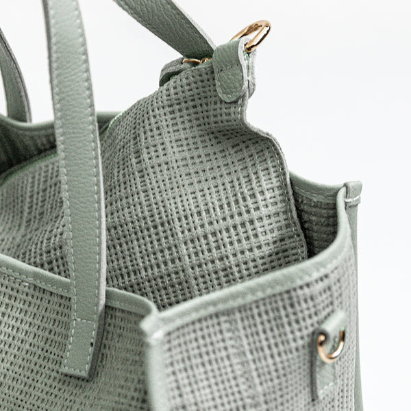 JAMAICA BIG - Shopping in pelle laserata menta