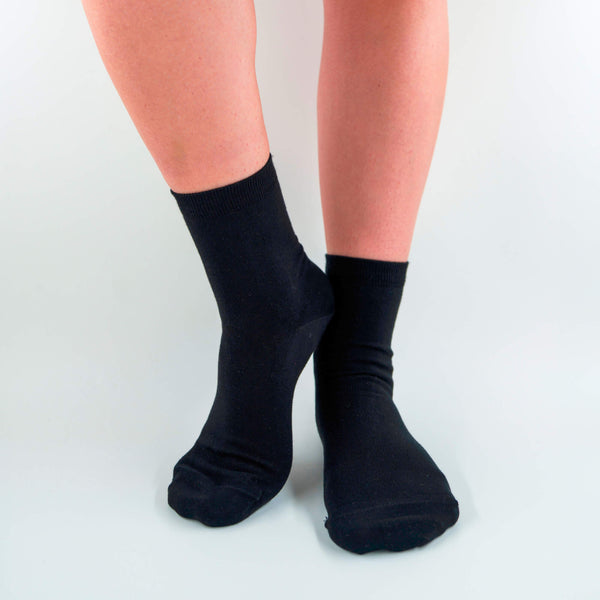 Jasmine - Short solid color socks in soft Makò cotton