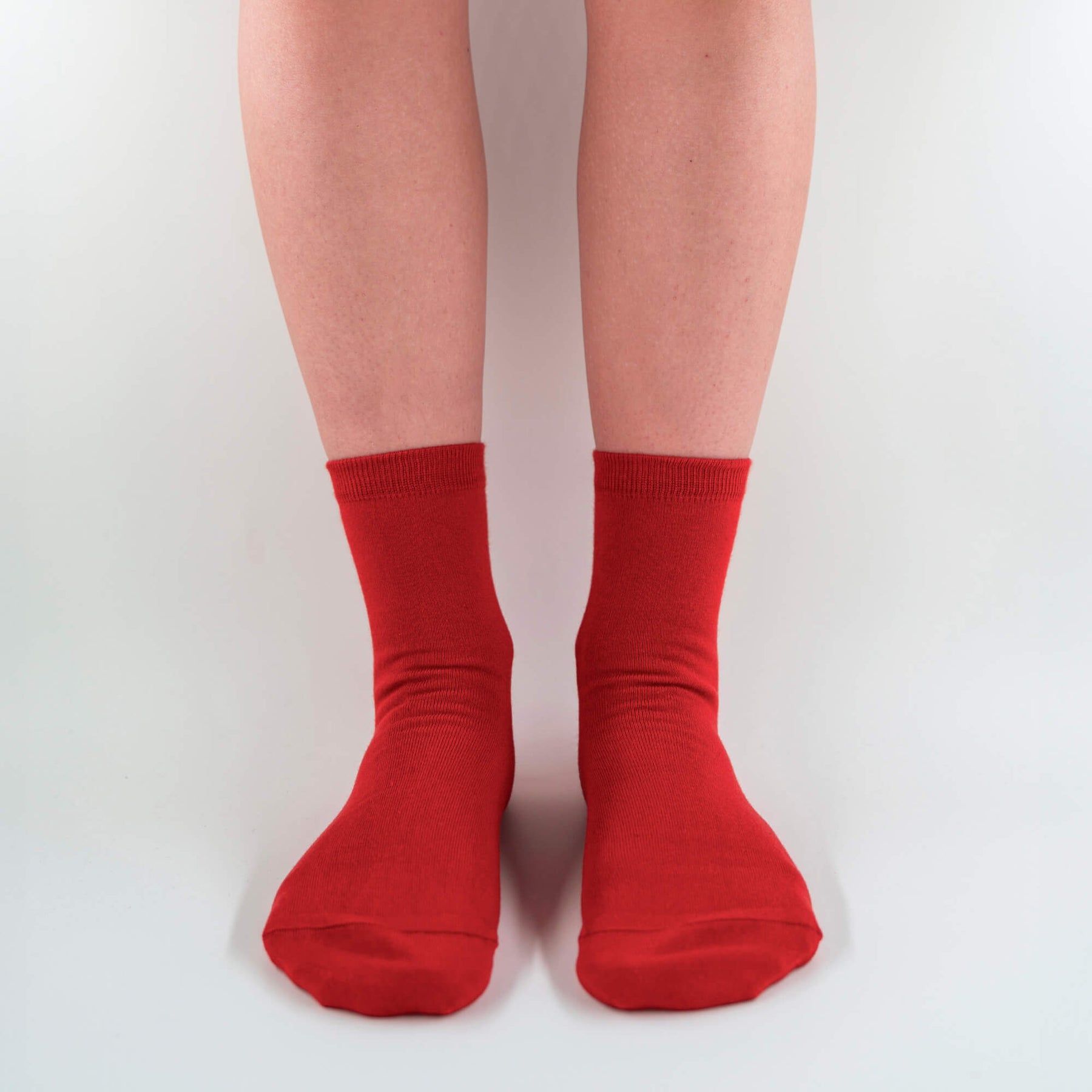 Jasmine - Short solid color socks in soft Makò cotton