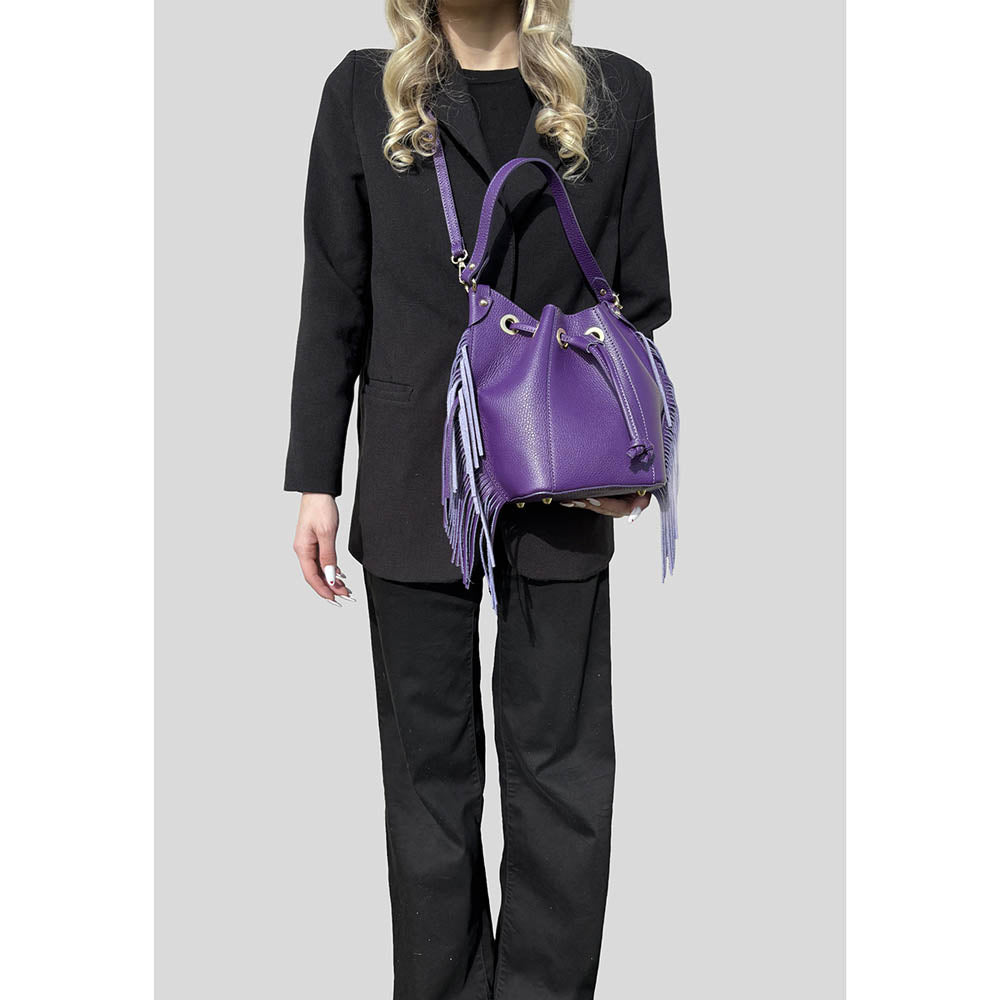 Women's Leather Bucket Handbag with Fringes ART. K104