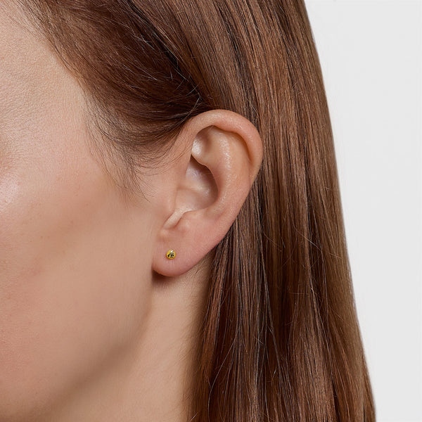 Yellow gold plated silver stud earrings LC102