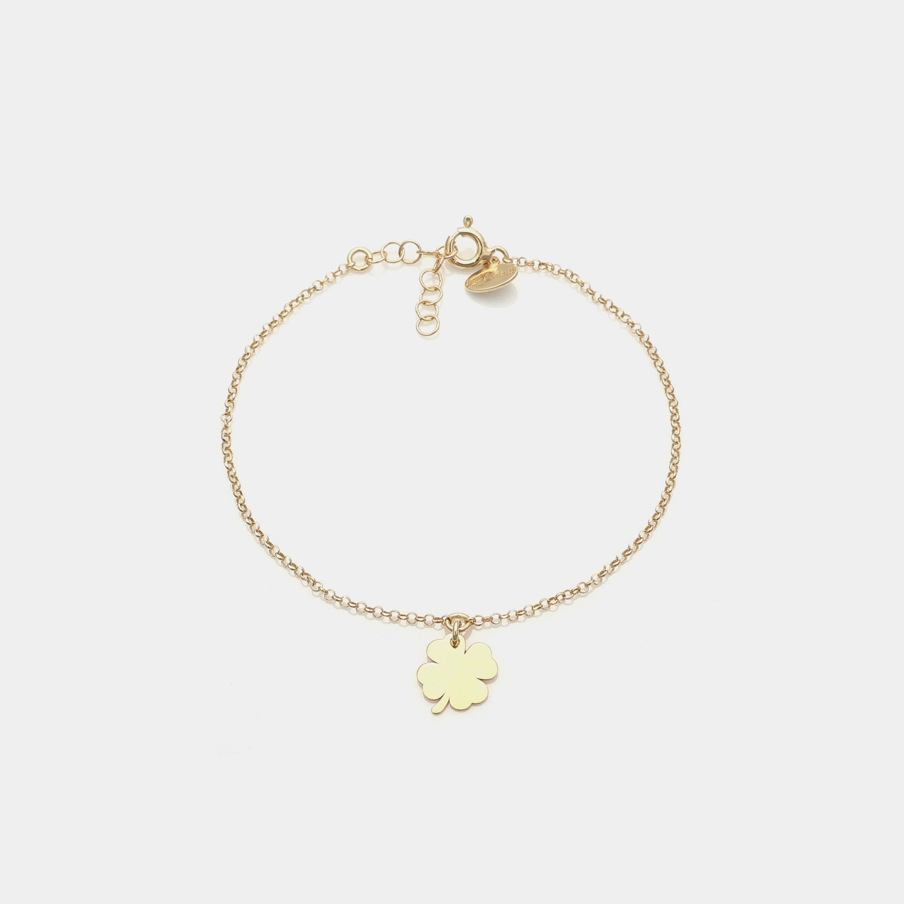 Gold-plated silver bracelet with classic four-leaf clover pendant