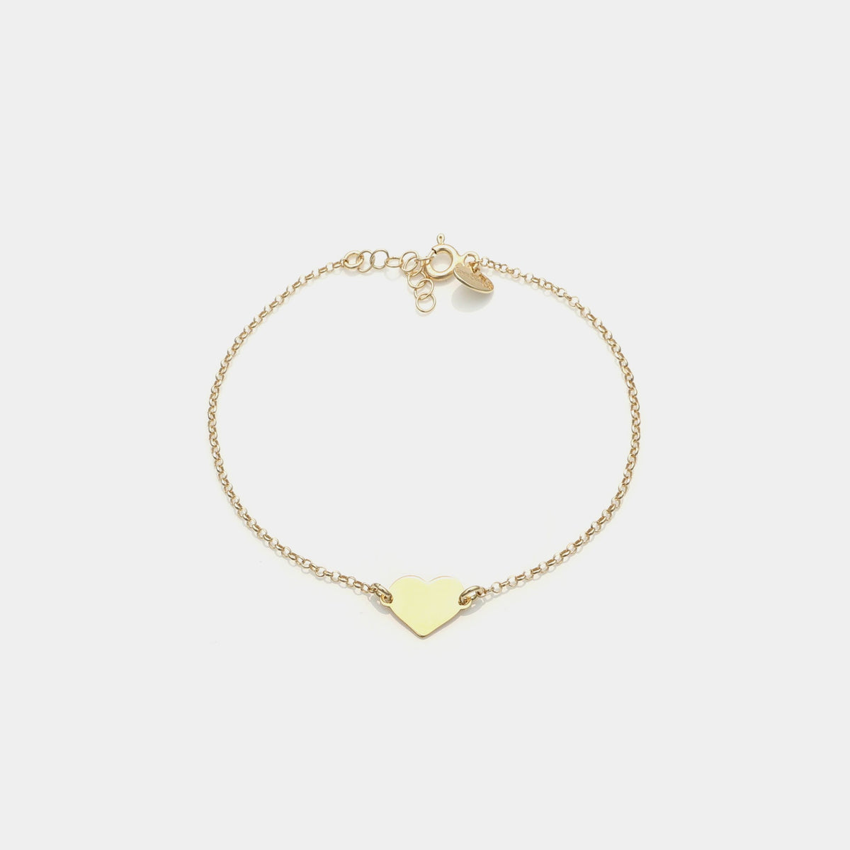 Gold-plated silver bracelet with classic heart centerpiece