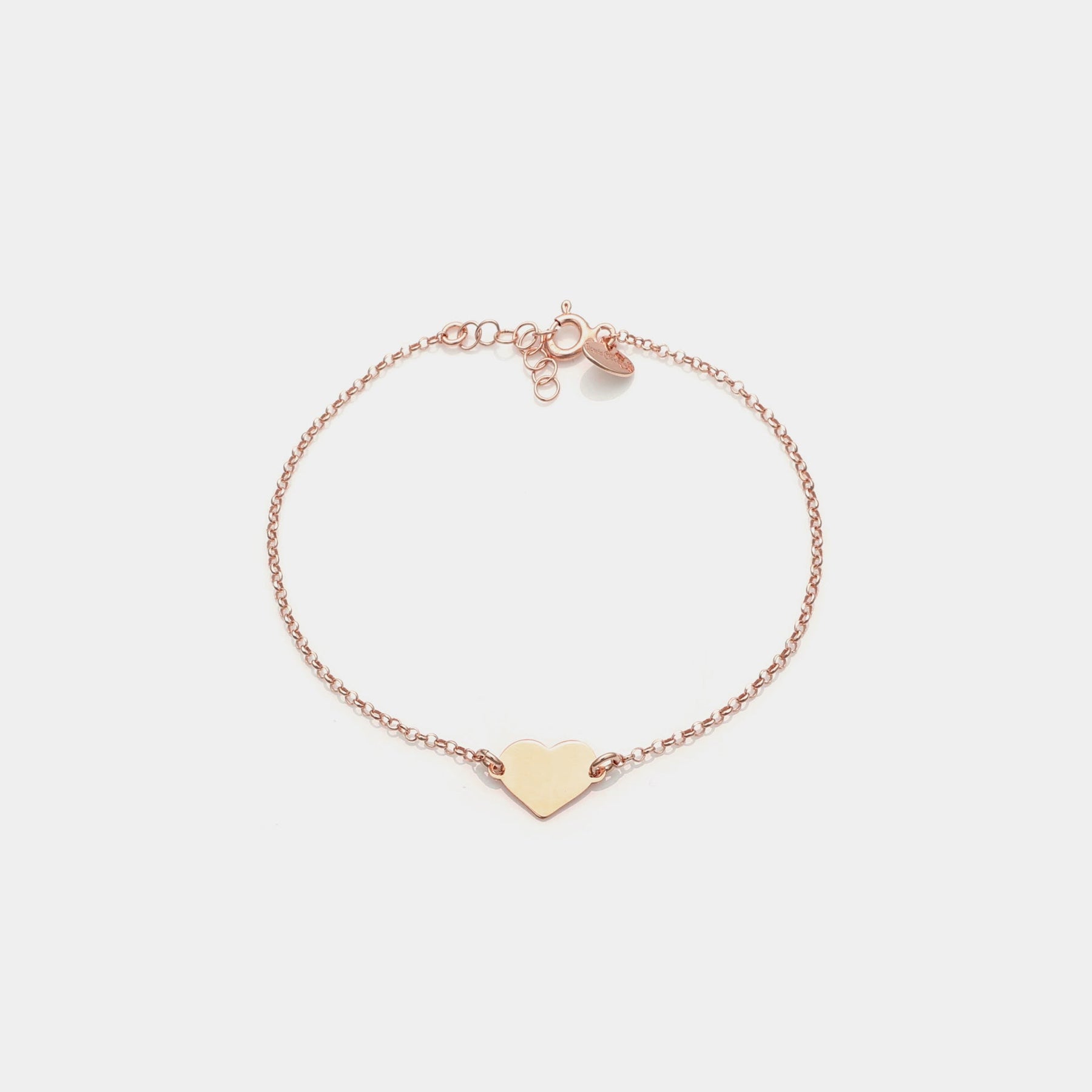 Rose gold plated silver bracelet with classic heart centerpiece