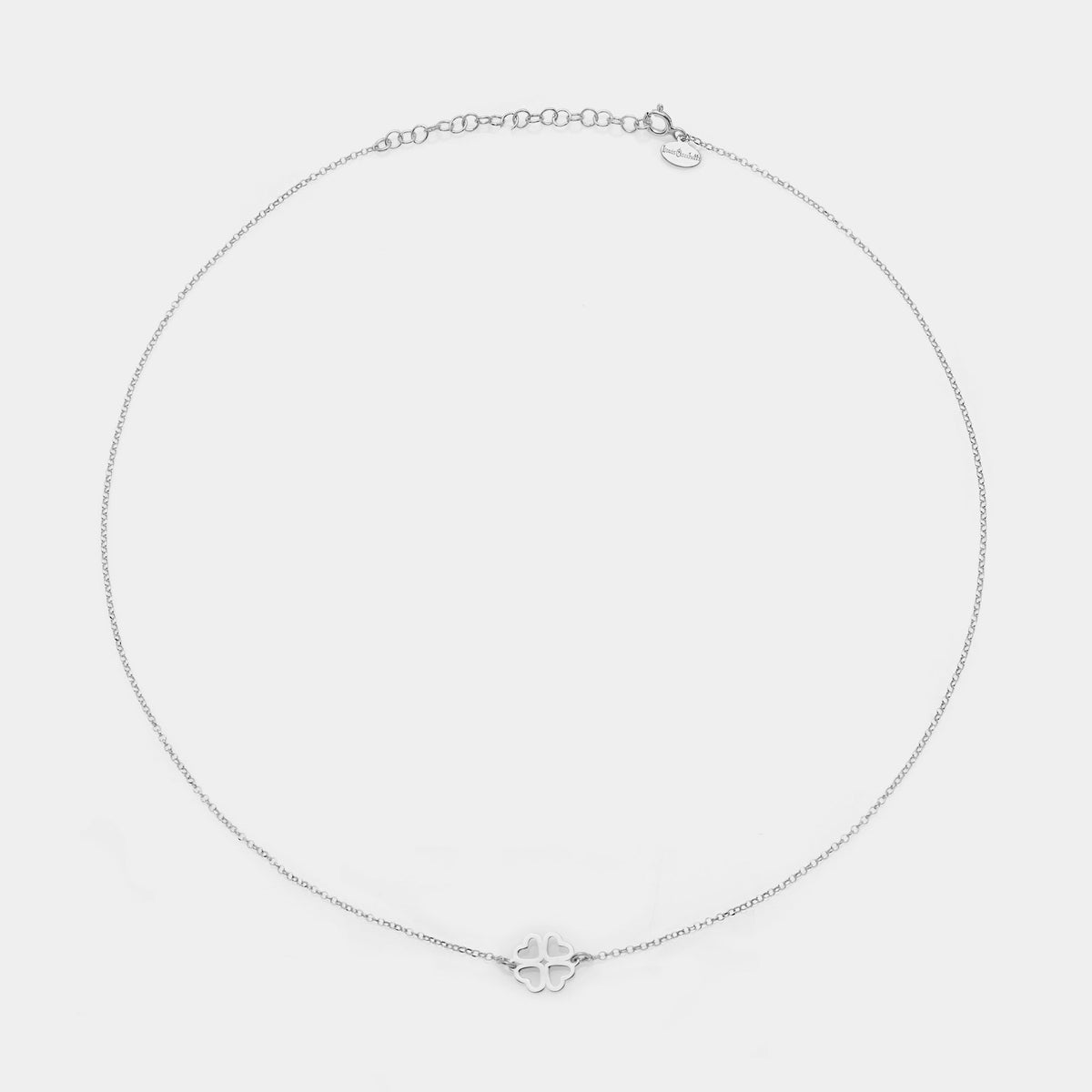 Collana argento rodiato con centrale quadrifoglio con petali a cuore traforato