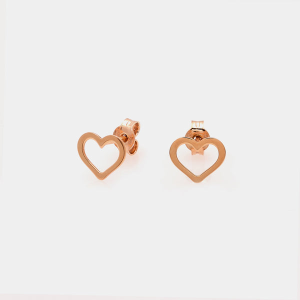 Pendientes de botón chapados en oro rosa con corazón perforado