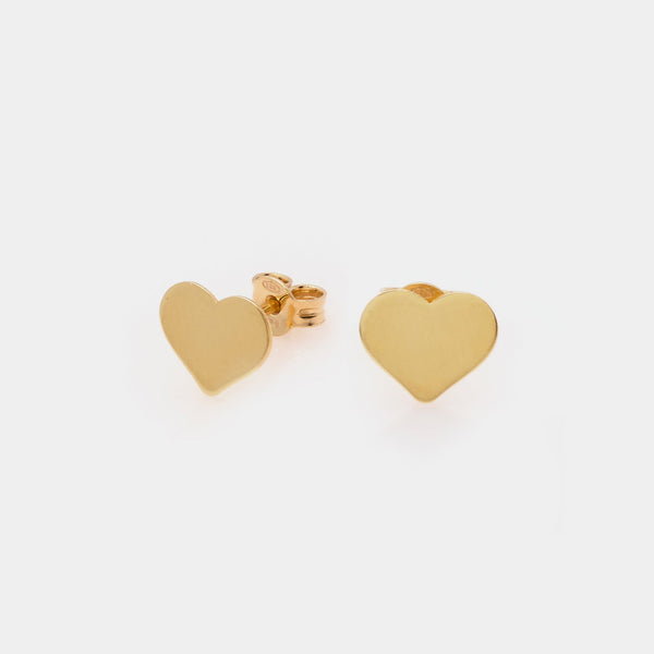Gold-plated silver stud earrings in heart shape