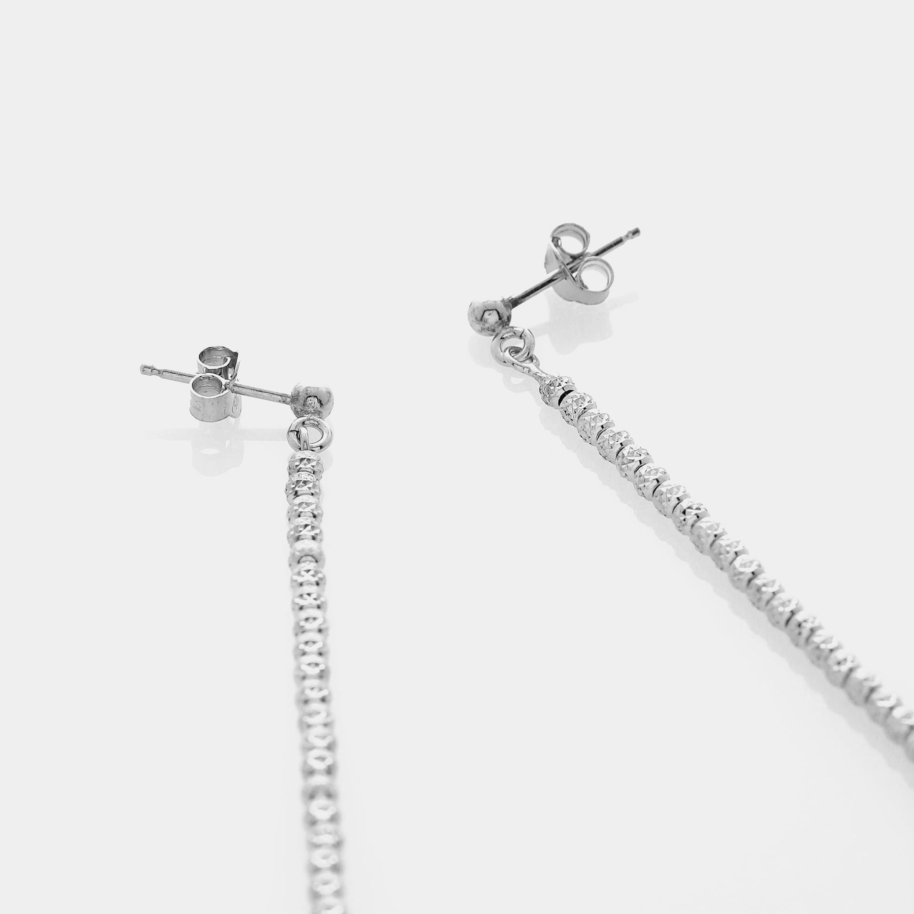 Natural silver dangling earrings ref. LC85