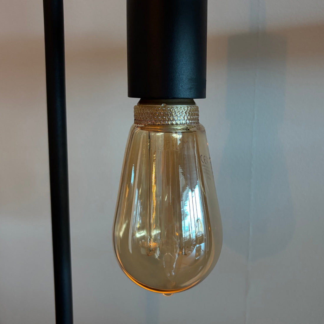 Vintage LED filament lamp L504G met E27 fitting, warmwit 1800K en dimbaar in 3 stappen