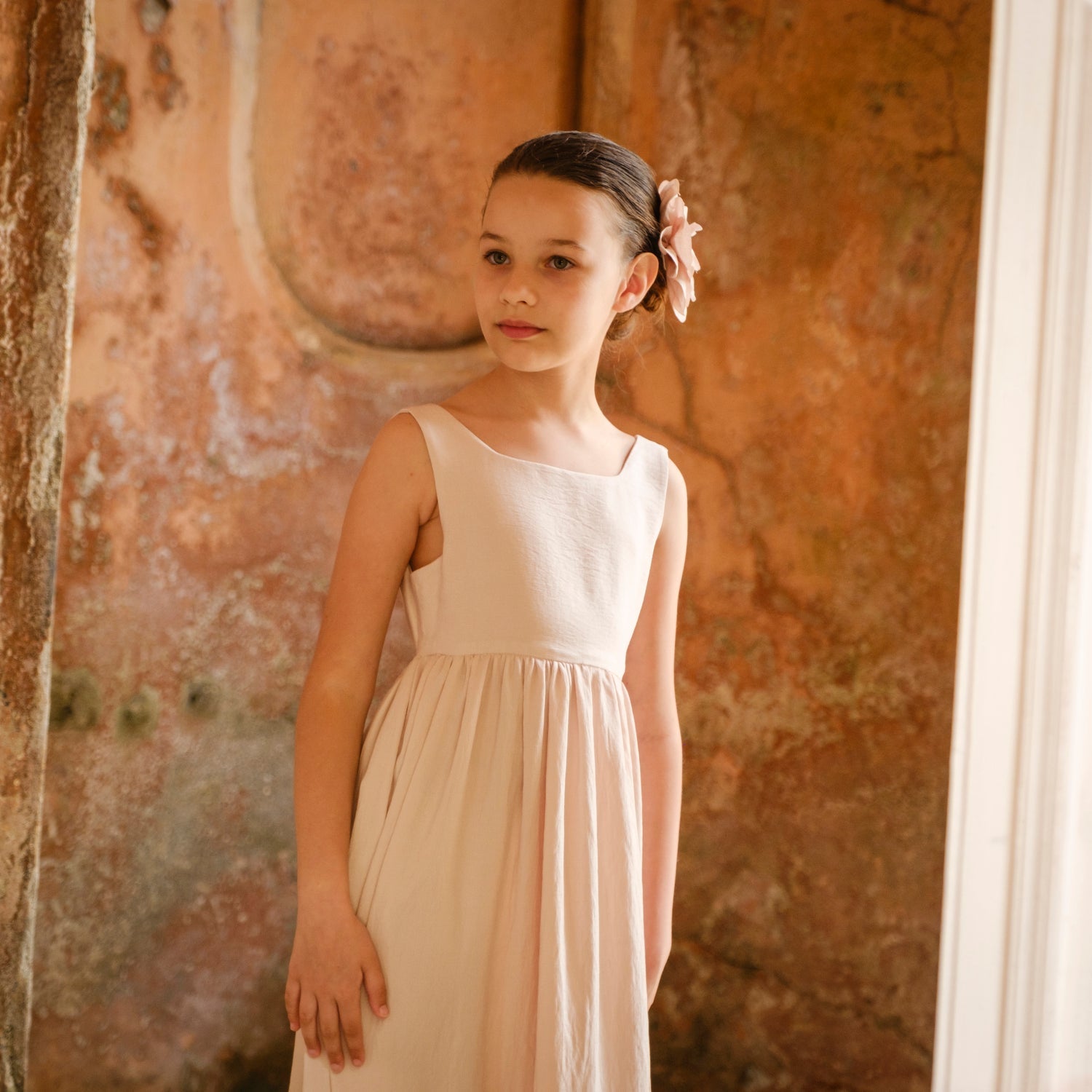 ABITO LUNGO IN VISCOSA CON FIOCCO