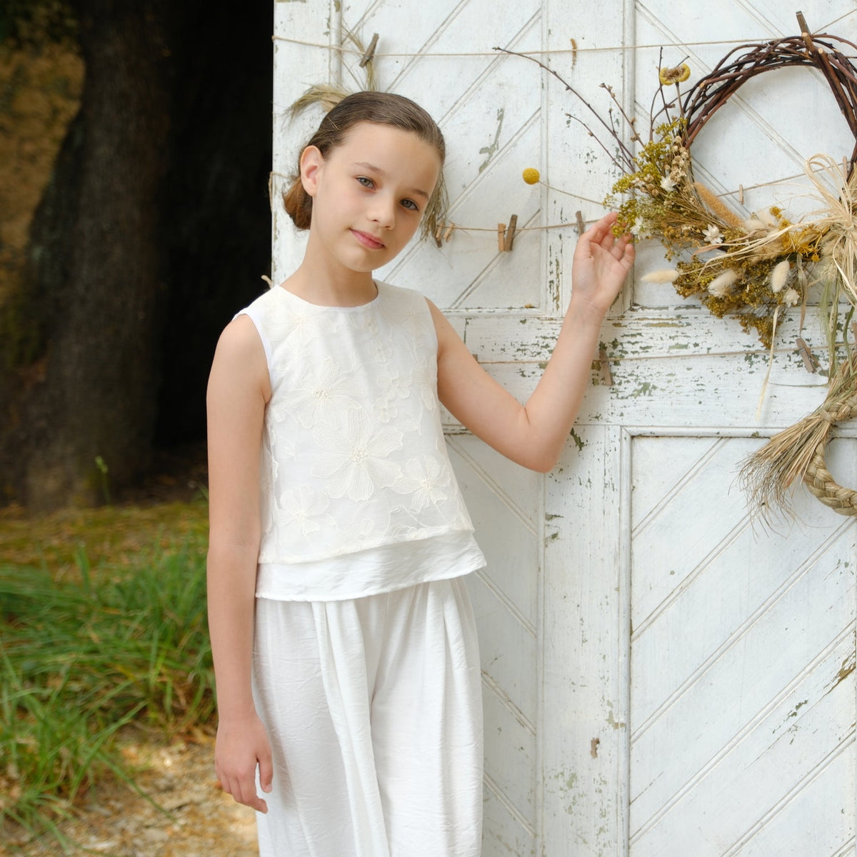 TOP CON TULLE RICAMATO