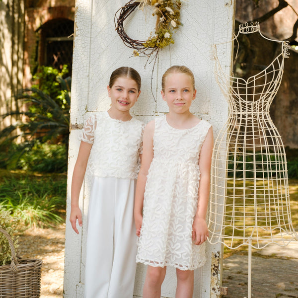 GIACCHINA IN TULLE CON RICAMO