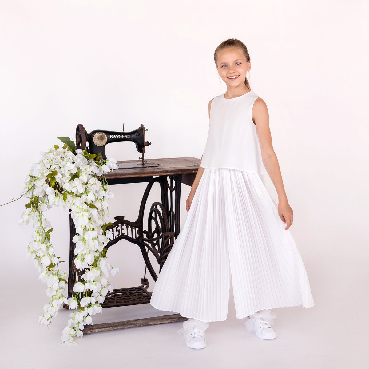 JUMPSUIT WITH PLEATED PANTS