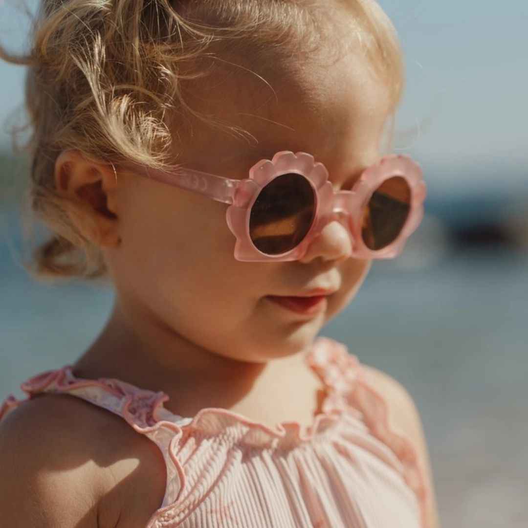 Little Dutch otroška sončna očala Shell Mermaid Pink - dodatek