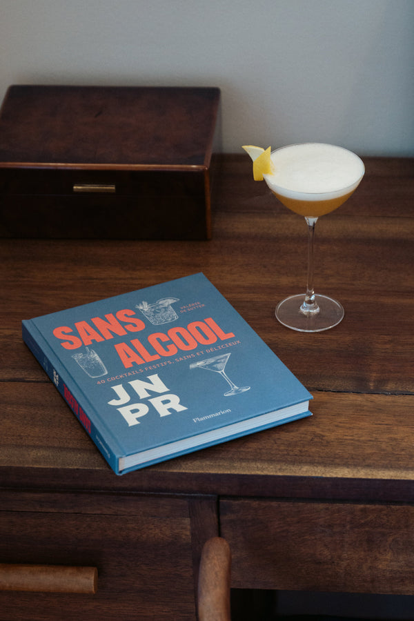 Alcohol-Free Book Flammarion with Defect
