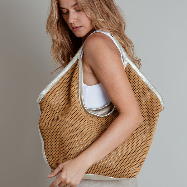 MAINE - Maxi bag in carved suede leather