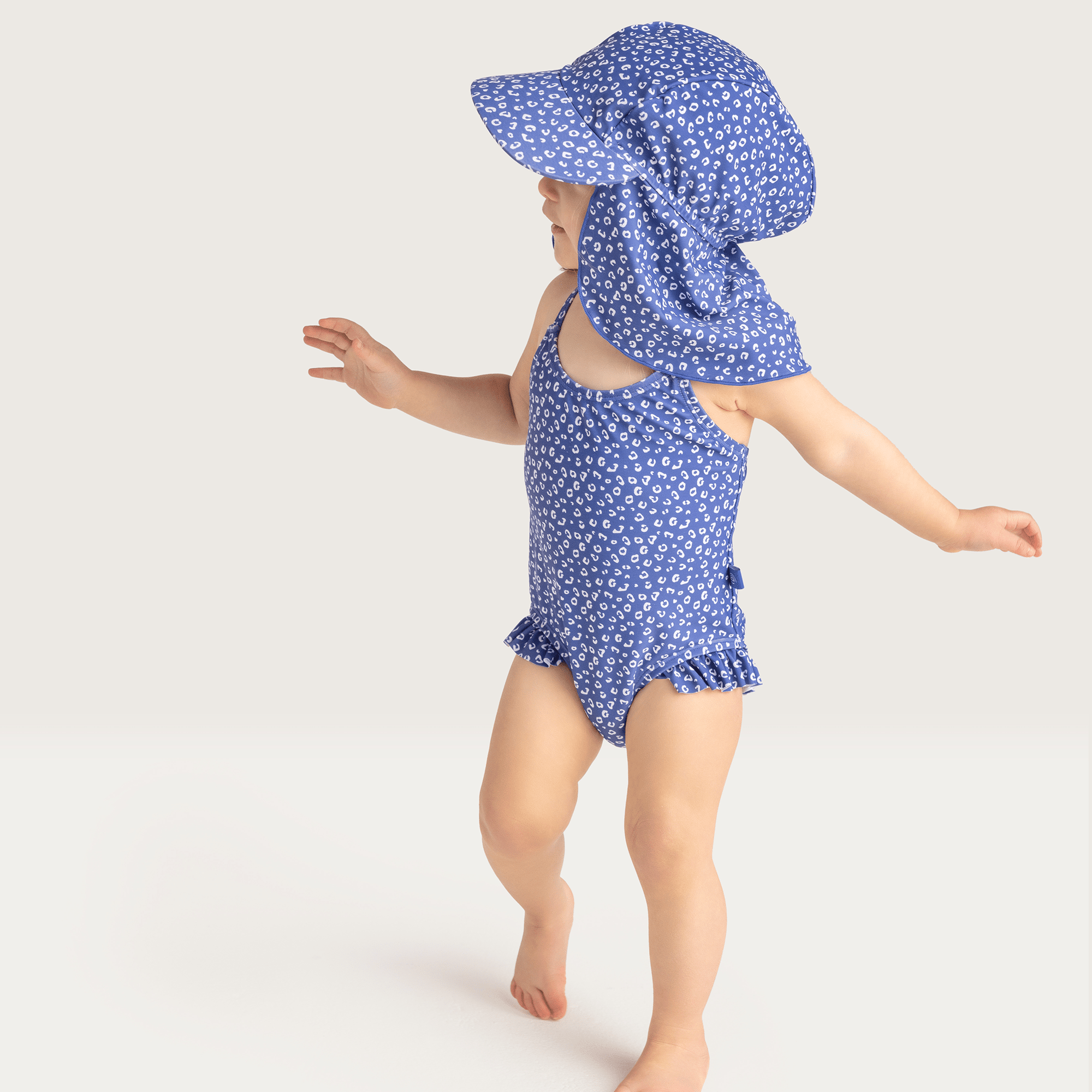 UV-zonnepetje-panter-blauw-swim-essentials-2