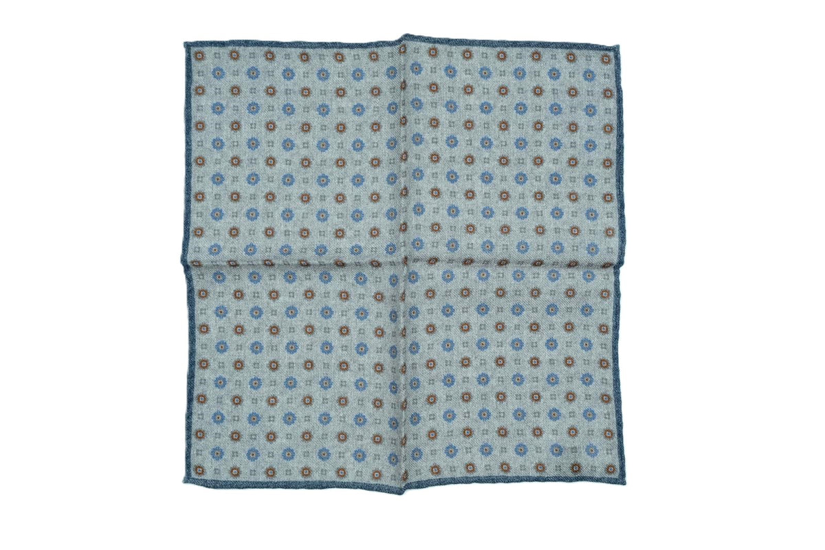 Gray wool clutch