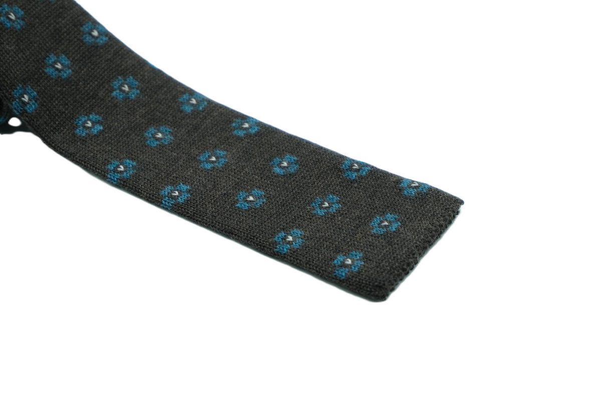 Brown tricot tie with flowers in pure wool