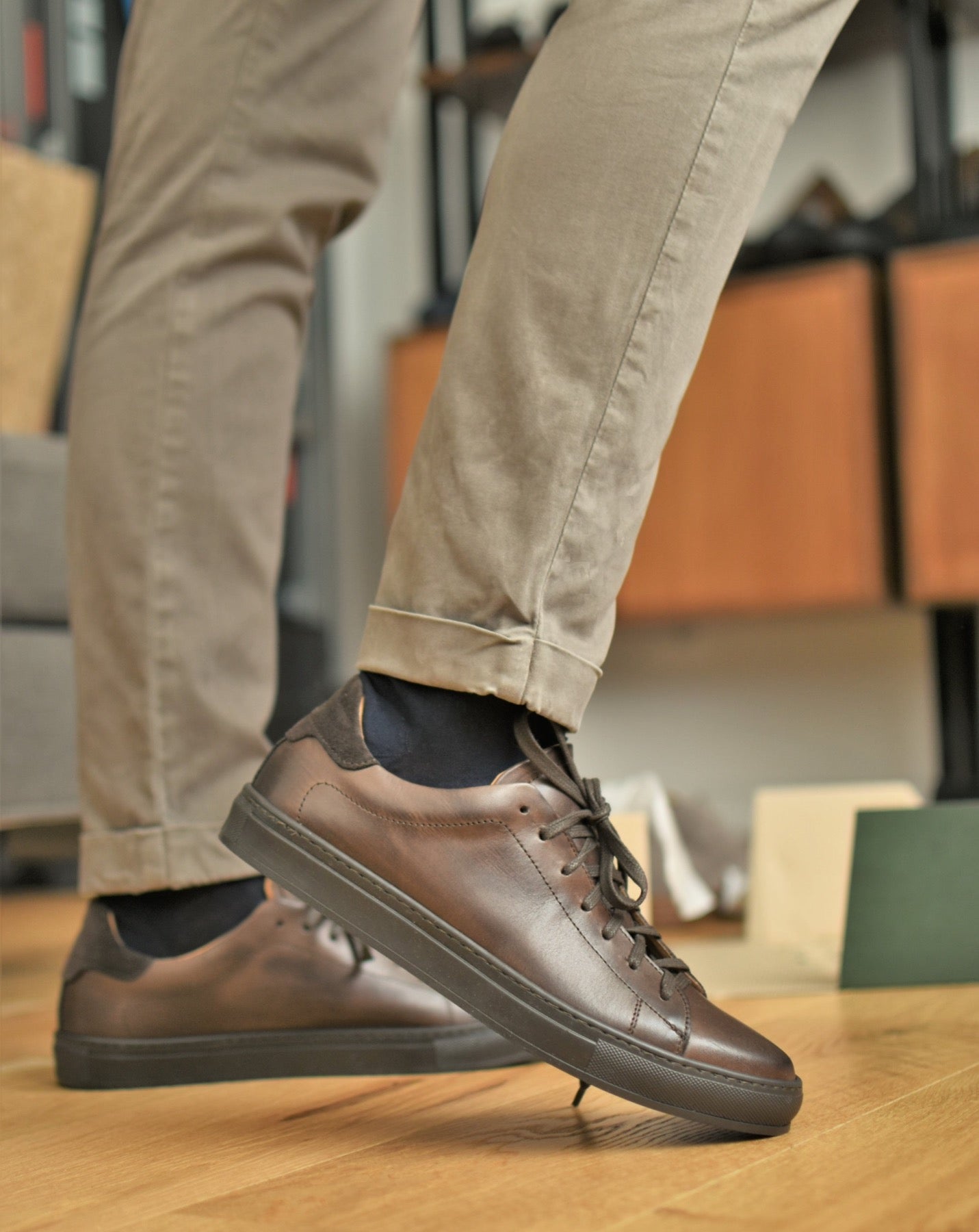 OSTUNI - Volledig Hout