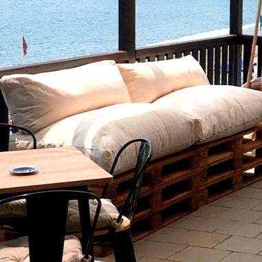 arredo giardino, cuscini per divanetti
