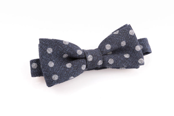 Pure wool bow tie with polka dots