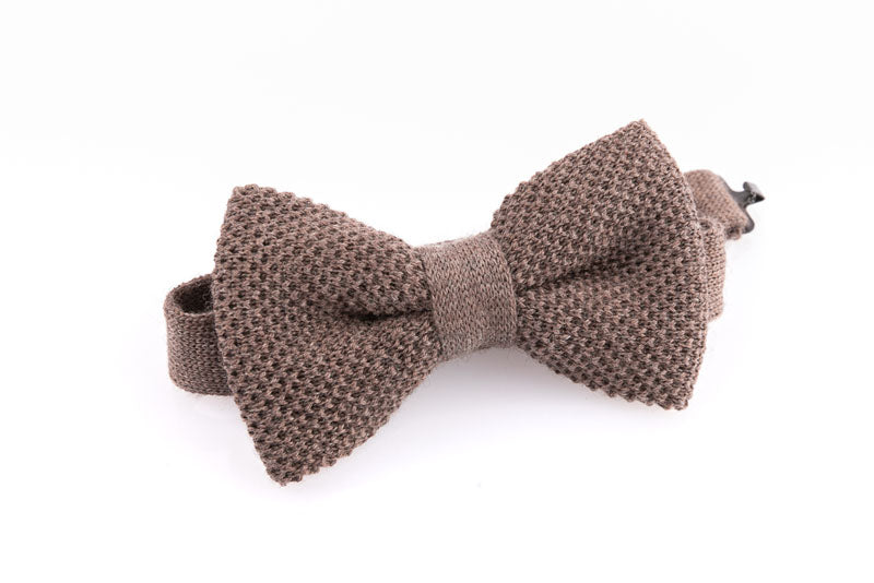 Bruine pure wollen strik