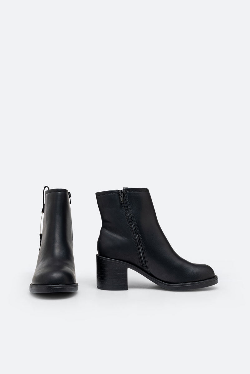 Arvin Black Mid Heel Ankle Boot
