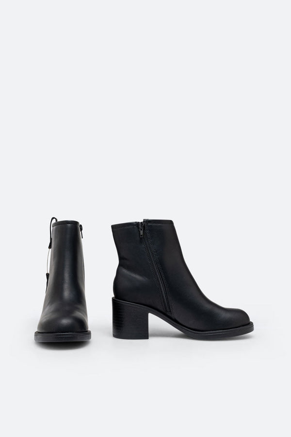 Arvin Black Mid Heel Ankle Boot