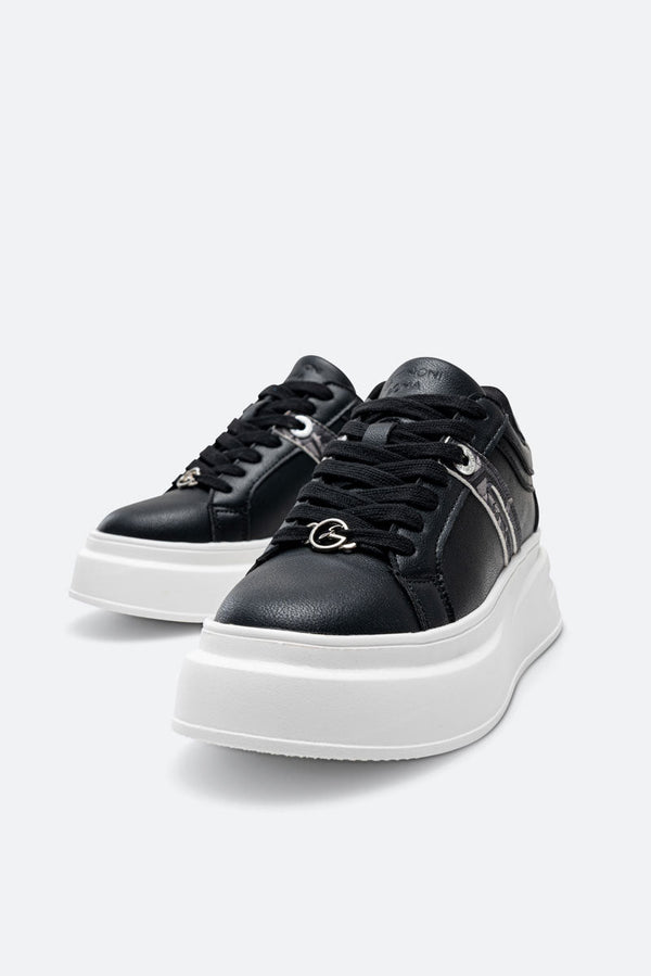 Floyd Teodosia Black Sneakers