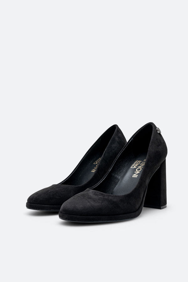Mercy Black Pumps