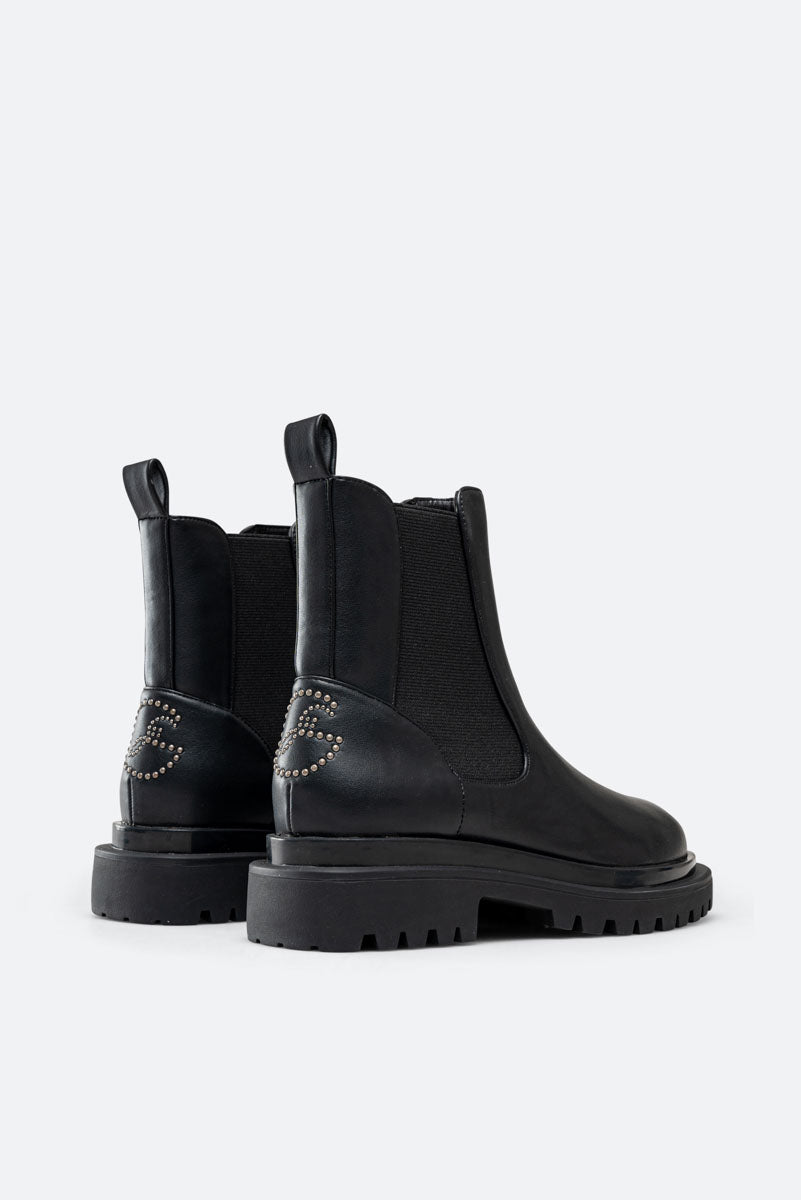 Black Chelsea Boots