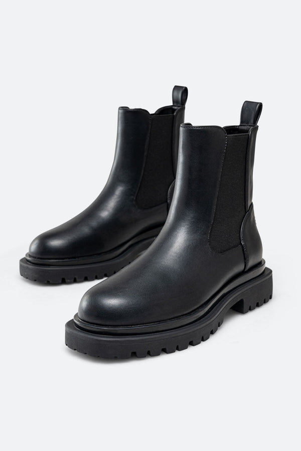 Black Chelsea Boots