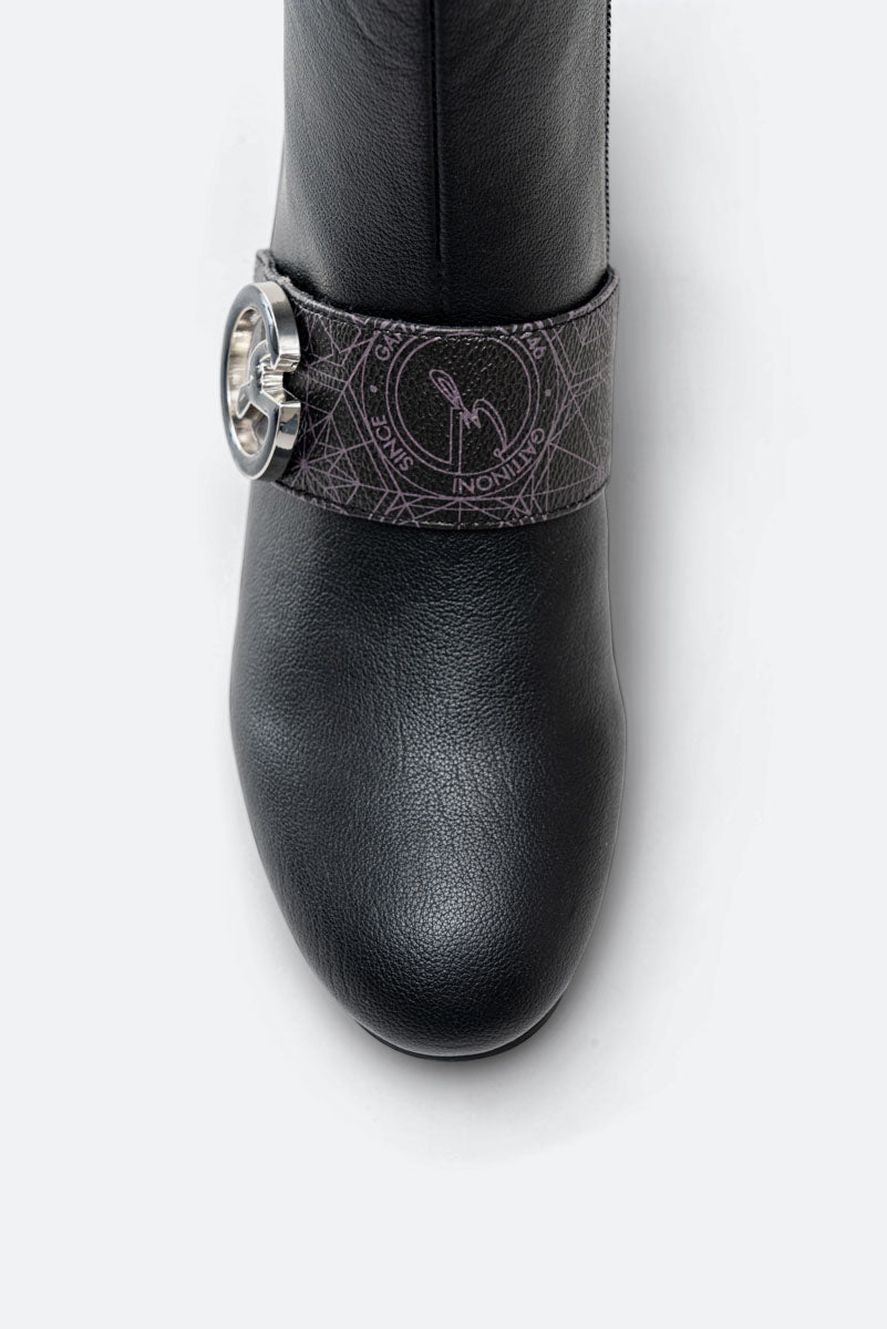 Sidney Mono Black Ankle Boots