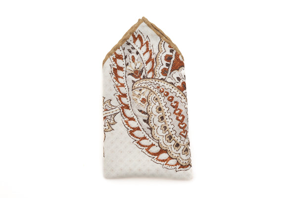 Light patterned pouch in pure silk