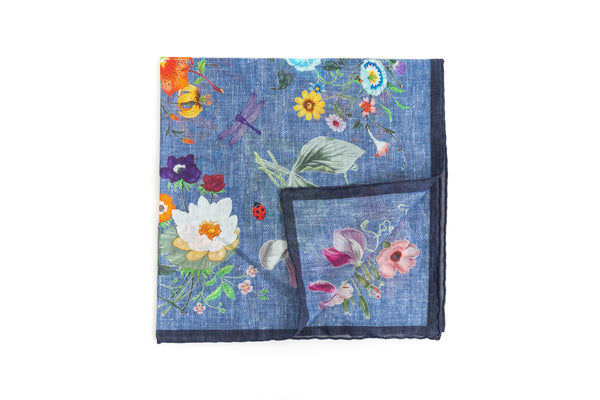Blue cotton pouch with pattern