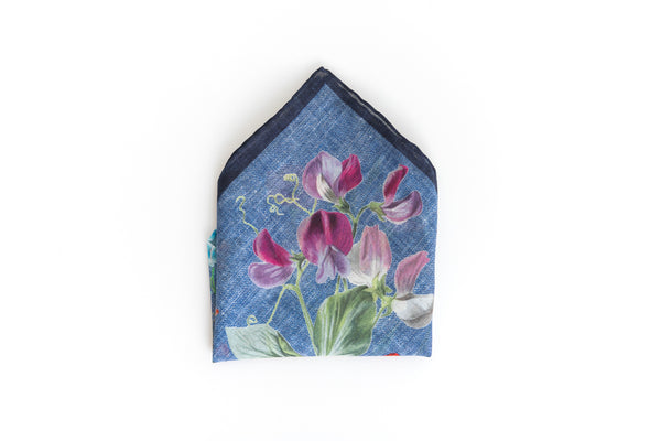 Blue cotton pouch with pattern