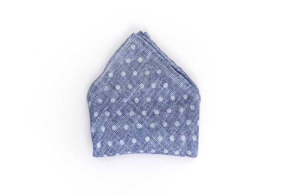 Light blue clutch with white polka dots in linen/cotton