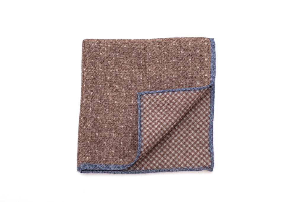 Brown polka dot pouch in pure wool