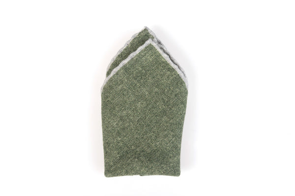 Green pouch with pure wool trim