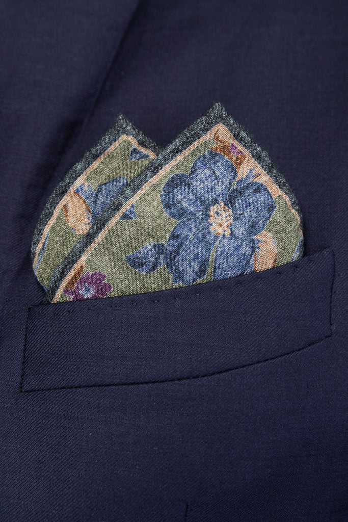 Green pouch in pure wool