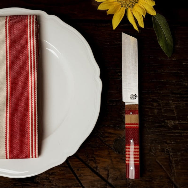 Le couteau basque de table-l'authentique couteau basque traditionnel pour la table.