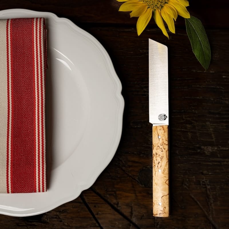 Le couteau basque de table-l'authentique couteau basque traditionnel pour la table.