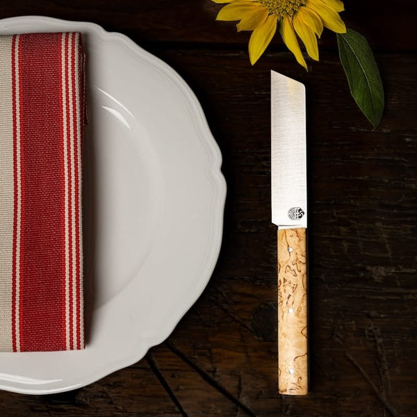 Le couteau basque de table-l'authentique couteau basque traditionnel pour la table.