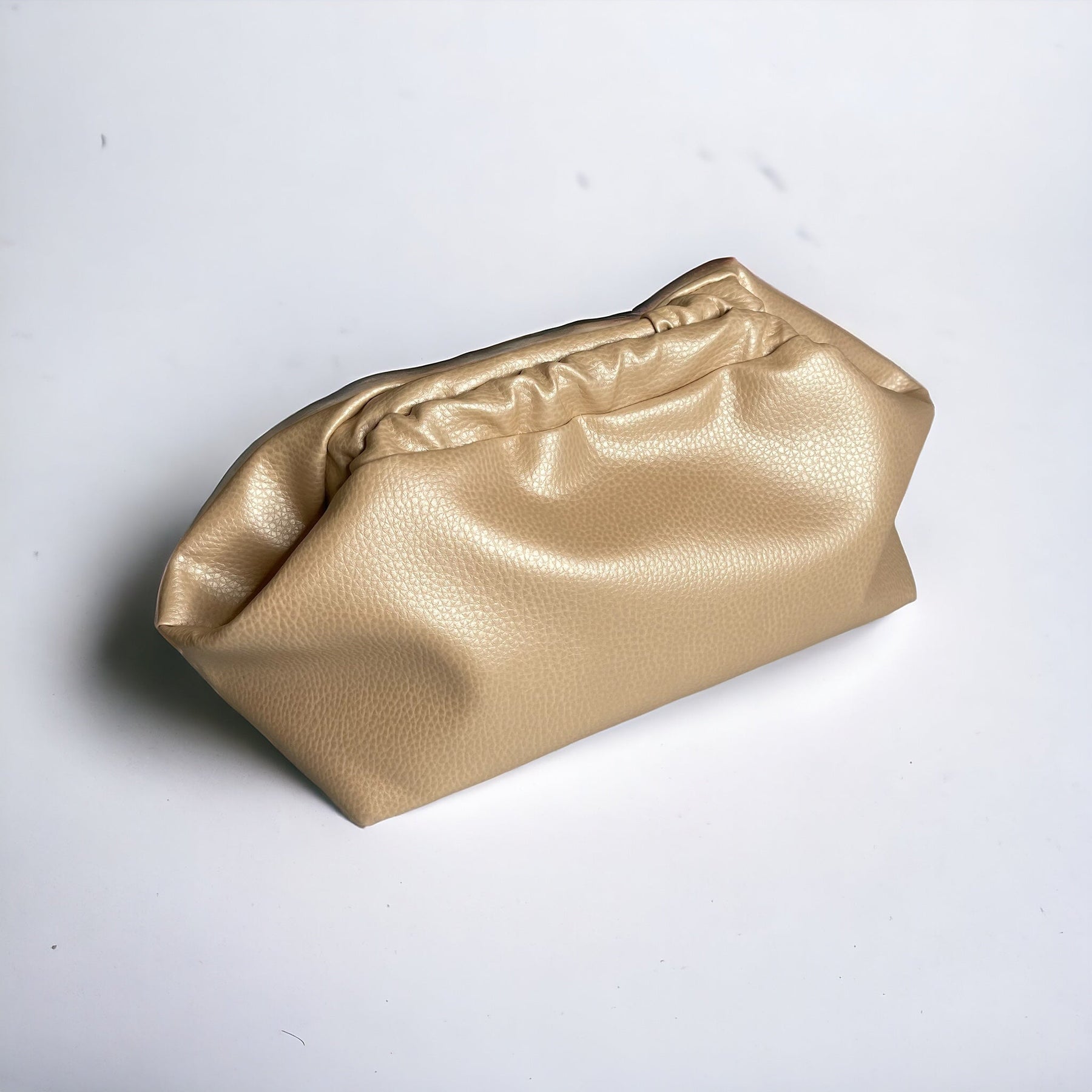 Bolsa de Eco-Couro Martelado