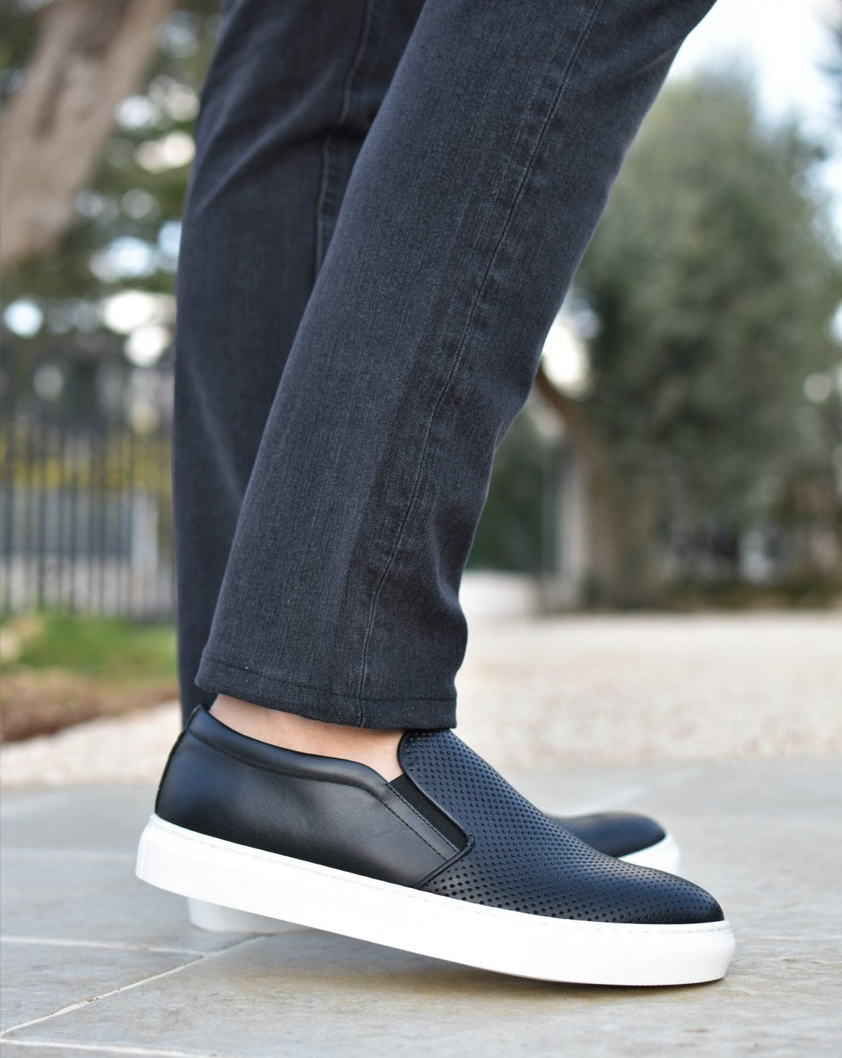 PONZA - Black Leather