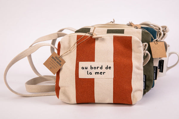 Sacoche Lili au bord de la mer