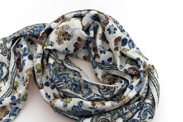 Double-faced scarf with floral pattern pure silk