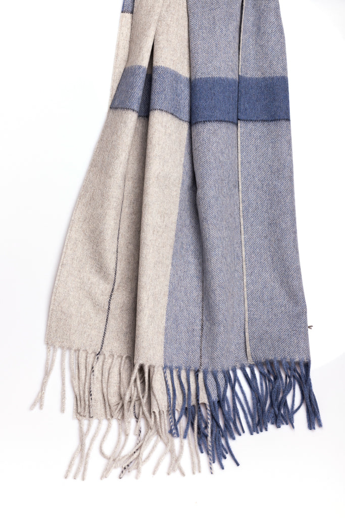 Blue checkered cashmere scarf