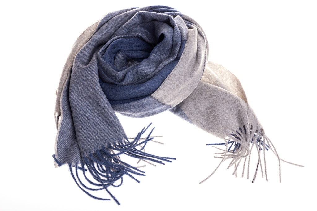 Blue checkered cashmere scarf
